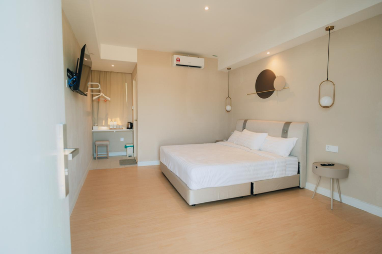Bedroom 2, White Roses Cottage, Keningau