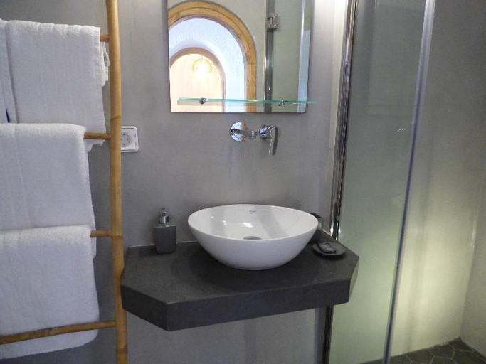 Bathroom 4, Villa Lukas, South Aegean