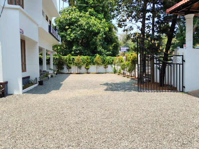 Exterior & Views 5, MARINA ROSH INN, Alappuzha