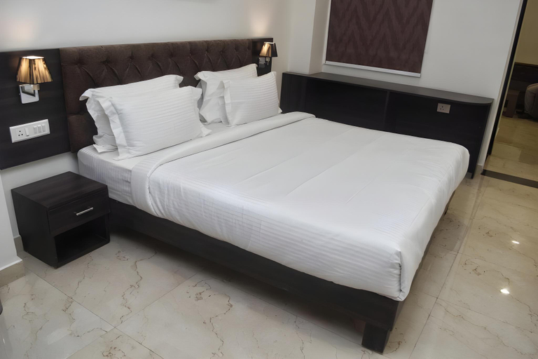 Bedroom, HOTEL CENTRUM, Kota