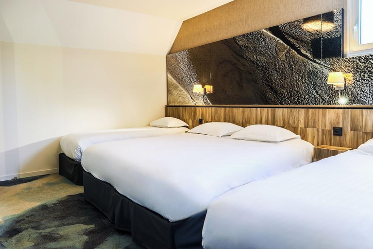 Bedroom 2, La Digue, Manche