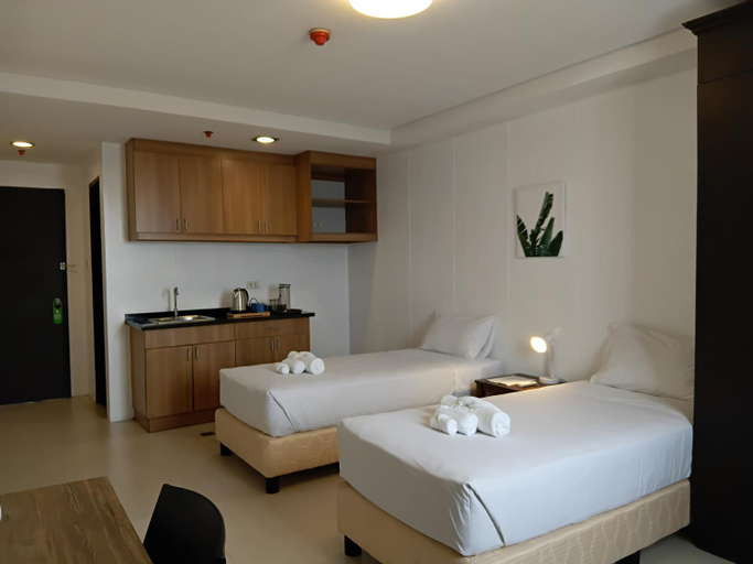 Others 5, AMINA PLAZA and Residences, Quezon City