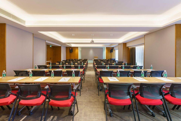 Business Facilities, Urumqi Luolan Hotel, Ürümqi