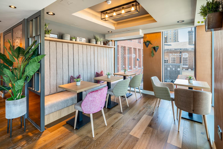Food & Drinks 5, Point A Hotel London Canary Wharf, London