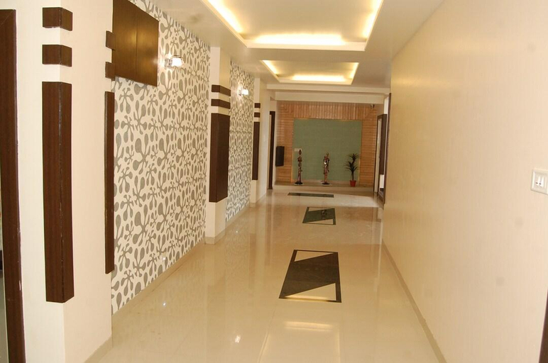 Others 5, HOTEL PARTH EXECUTIVE, Latur