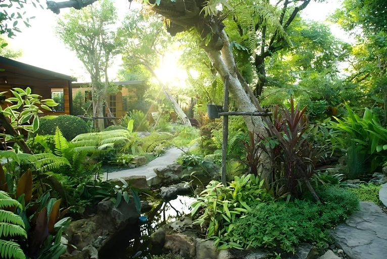 Others 2, The Secret Garden Maesot, Mae Sot