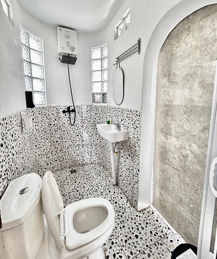 Bathroom, Kawoeng glamping, Bandung