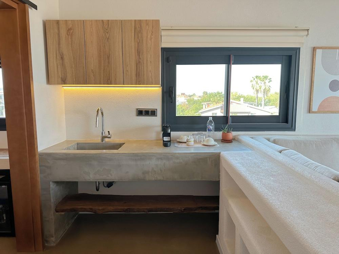 Bathroom 5, Donmez Otel, Urla