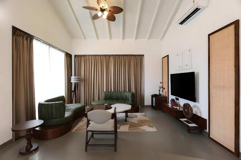 Bedroom 3, MAIRA RESORT AND CONVENTION CENTER, Raipur