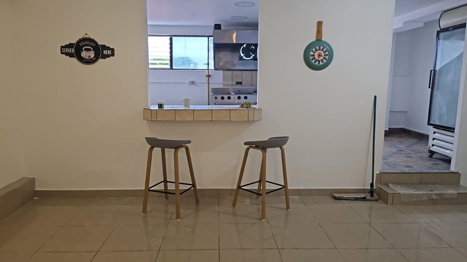 Kitchen 3, Apartahotel del Paseo, San José