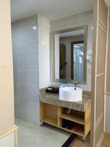 Bathroom 3, Wall Street Loft Hotel, Yichun