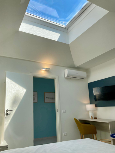 Bedroom 2, Seafront Apartments D'Olivo al Mare, Udine