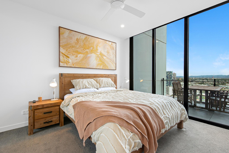 Bedroom 4, Skyline Showdown - Views, Games & Vibes, Gold Coast
