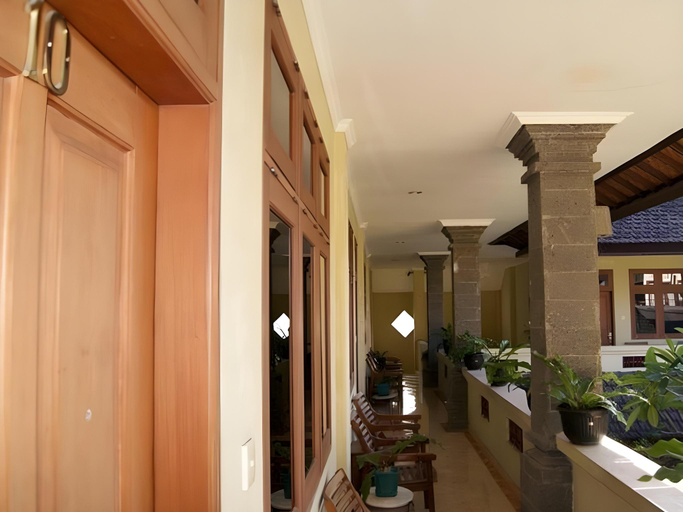 Others 4, Puri Bunga Inn, Badung
