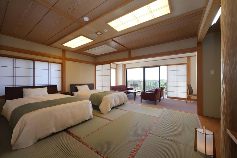 Bedroom 2, Senri no Kaze, Tateyama