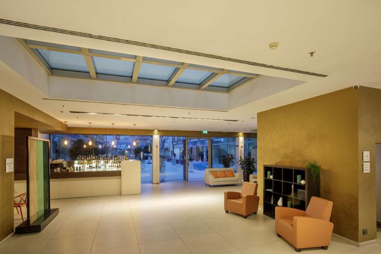 Public Area 2, DoubleTree by Hilton Milan, Milano