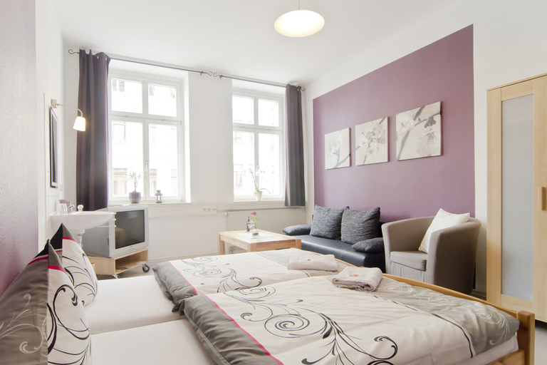 Bedroom 3, Pension Piano Forte, Leipzig