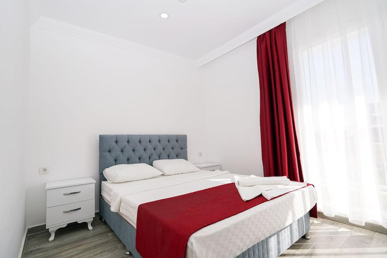 Bedroom 3, CICEK APART OTEL, Didim