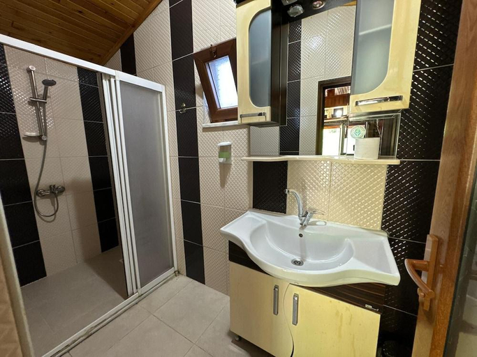 Bathroom 4, EDI Group Turizm Sapanca Villas, Izmit
