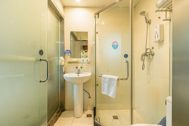 Bathroom 3, Shell Hotel Rizhao Rizhao Bay Light Tower Scenic Area, Rizhao