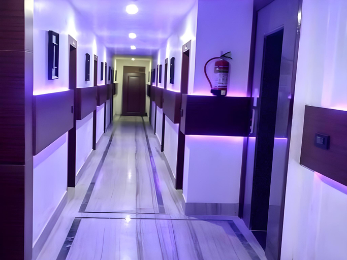 Others 3, hotel grand palace, Jorhat