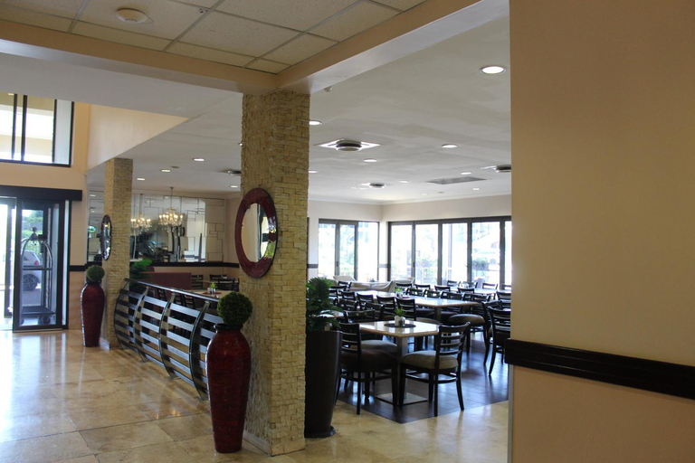 Food & Drinks 5, Hampshire Hotel, iLembe