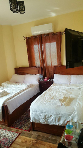 Bedroom 2, Royal Pyramids inn, Unorganized in Al Jizah