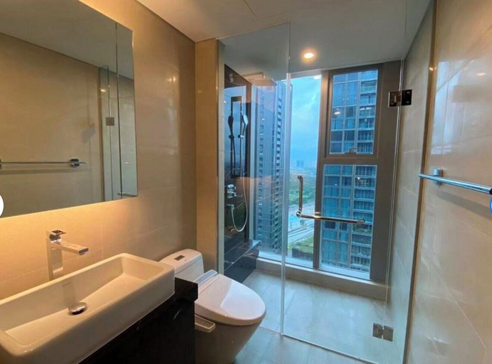 Bathroom 3, Empire City Residences Suite, District 2