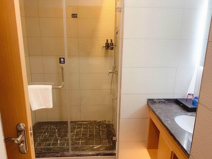 Bathroom 3, GreenTree Inn Jiangsu Huai'an Qiangjiangpu District Shuidukou Avenue, Huai'an