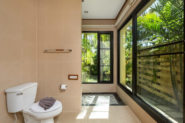 Bathroom 4, Traditional Thai 2BR villa in Baan Bua Estate, Pulau Phuket