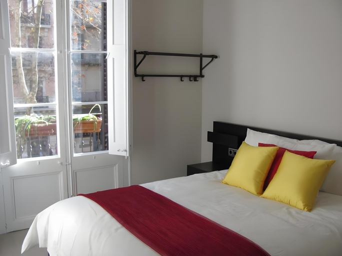Bedroom, BruStar Gotic Hotel, Barcelona