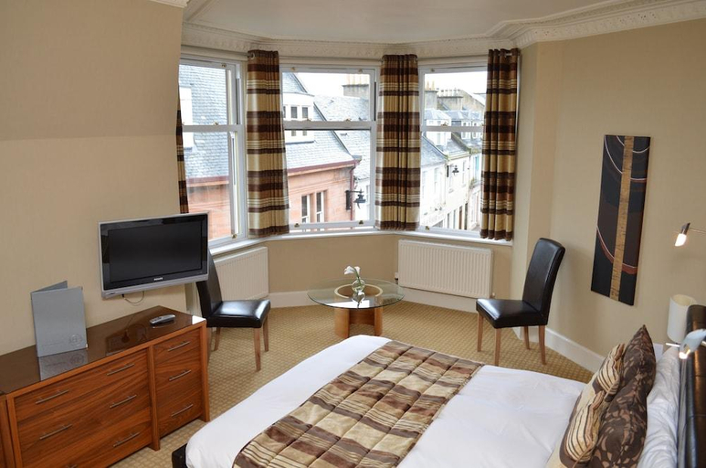 Bedroom 2, Royal Hotel, East Ayrshire