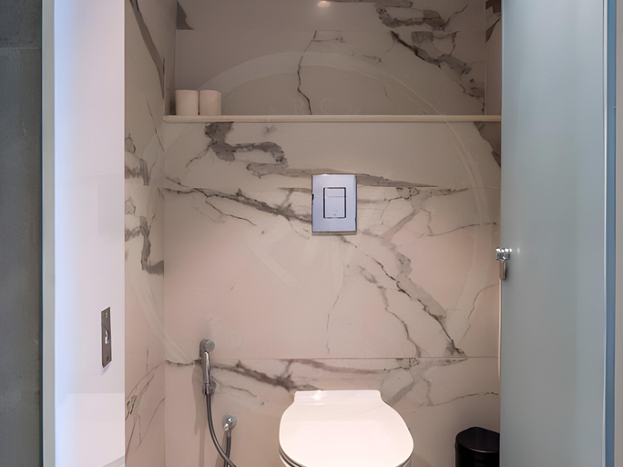 Bathroom 2, Le Roi, Dehradun, Dehradun