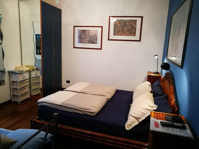 Bedroom 2, B&B La Terrazza Sui Fieschi, Genova
