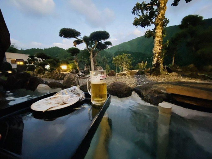 Others 5, Mountain Lodge Hanazean, Naka