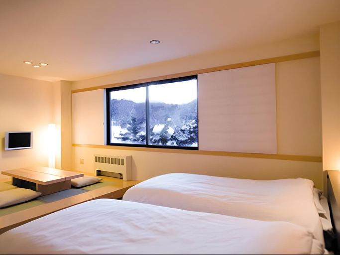 Bedroom, Manzaonsen Nisshinkan, Tsumagoi