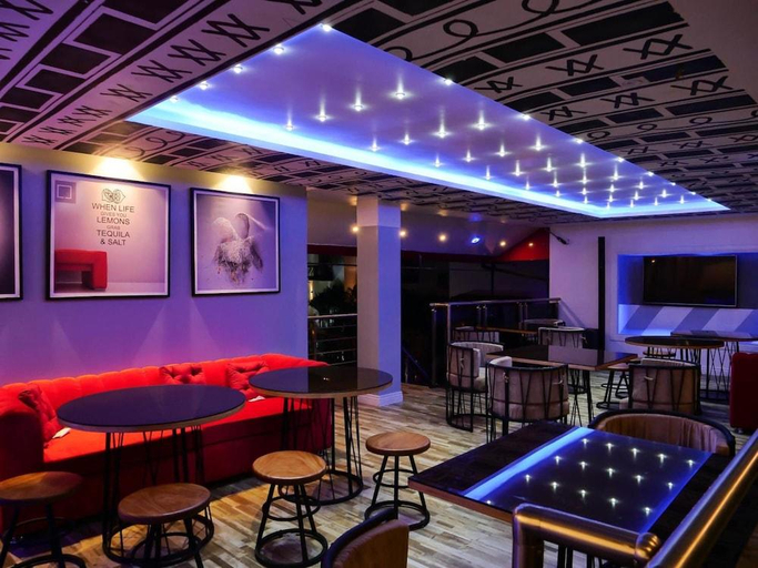 Food & Drinks 3, Proof Hotel & Lounge, Eti-Osa