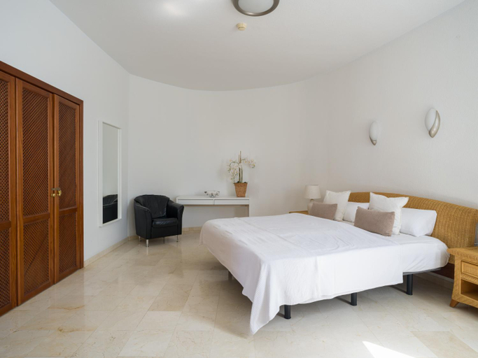 Others 5, Tauro Villas, Las Palmas