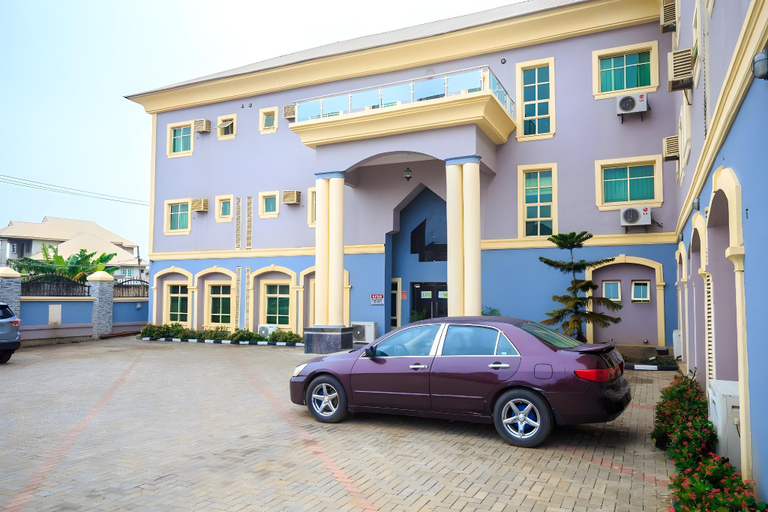 Entrance 5, Royal Terrace Hotel & Towers, Oshodi/Isolo