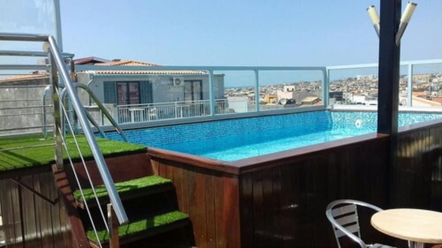 Sport & Beauty 2, Apartamentos Santiago - Praia, Praia