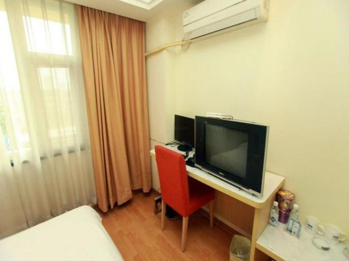 Bedroom 3, Anyi 158 Hotel Fuqin, Chengdu