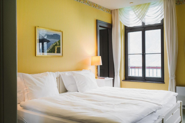 Bedroom 3, Grandhotel Giessbach, Interlaken