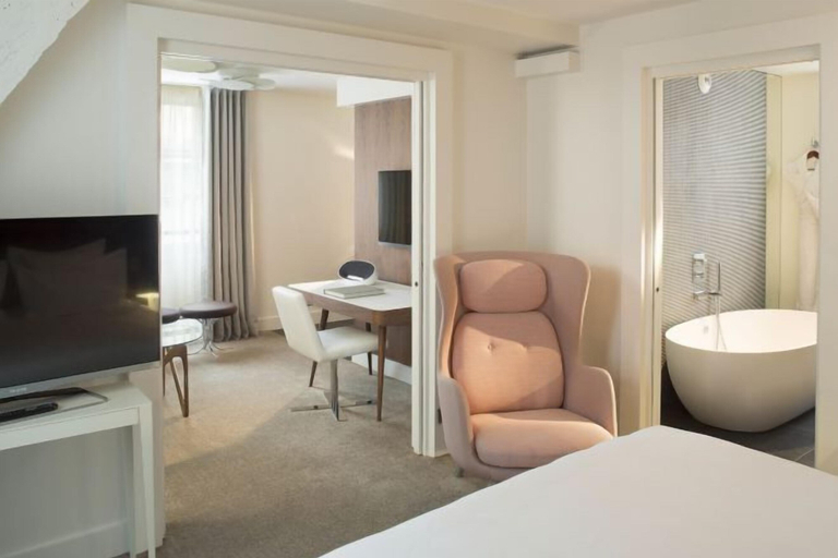 Bedroom 3, Hotel Dupond-Smith, Paris