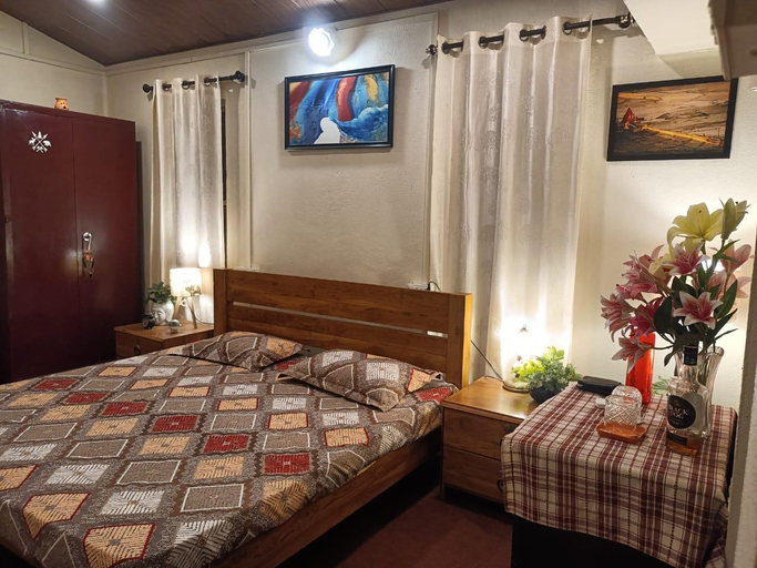 Bedroom 2, Aaranya Fo-rest Homestay, Amba, Kolhapur