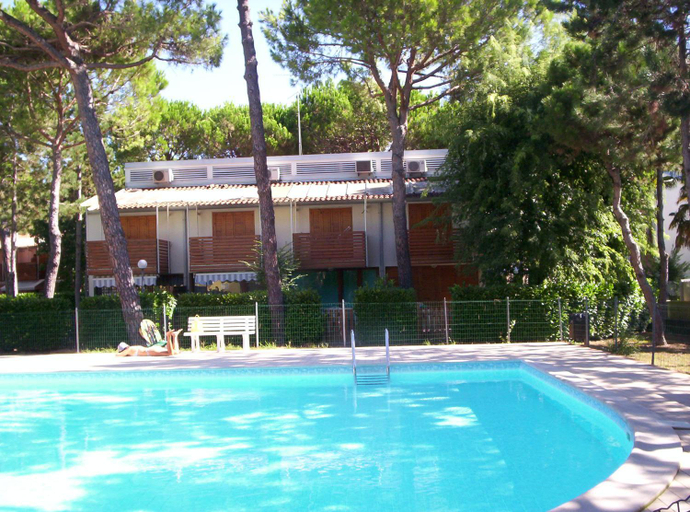 Others 4, Villa Ranch Club, Udine