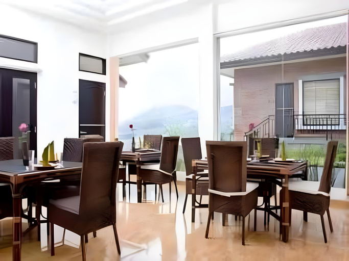 Food & Drinks, Osmond Villa Resort, Bandung