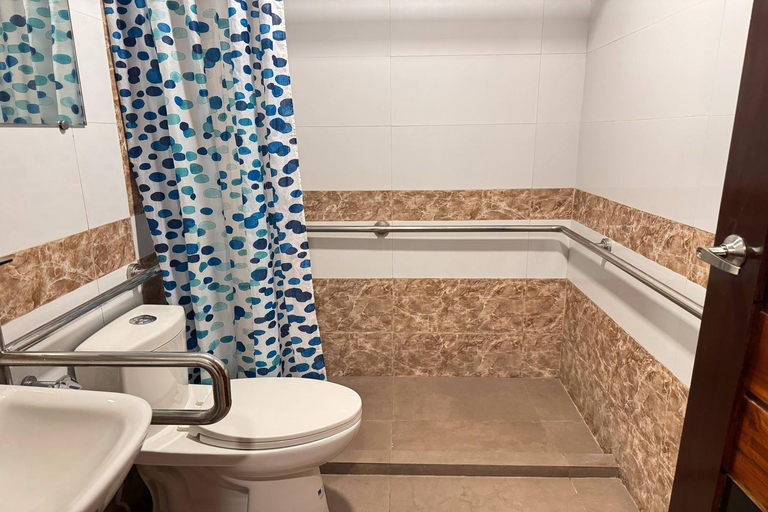 Bathroom 5, OveMar Resort Hotel, Santa Catalina