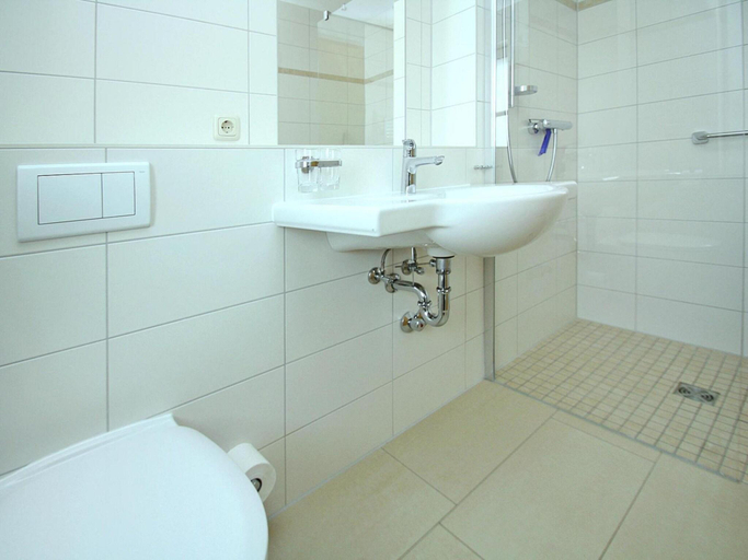 Bathroom 3, Wohnung in Plau am See mit Garten, Ludwigslust-Parchim