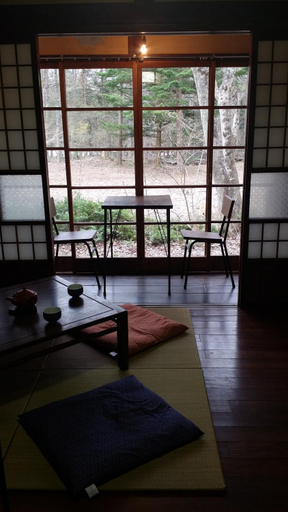Others 4, Koya Backpackers, Karuizawa