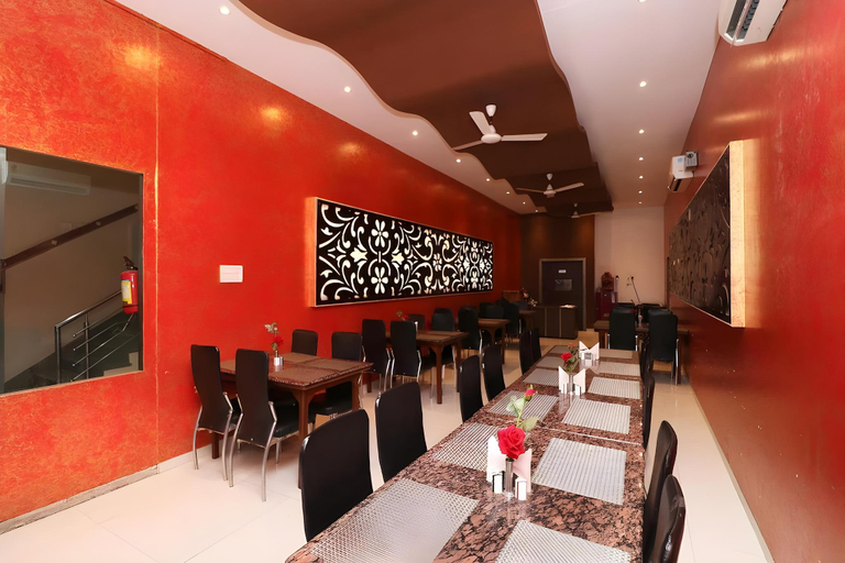 Food & Drinks, Mohan Palace, Farrukhabad